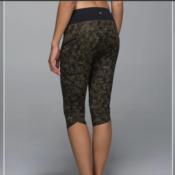 Lululemon Run Top Speed Crop Mystic Jungle Fatigue Camo Mid Rise Legging… - Picture 1 of 10